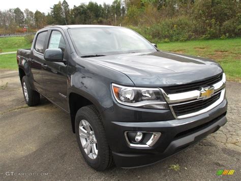 2019 shadow grey metallic colorado crew cab long box|2019 Chevrolet Colorado review, photos & specs.